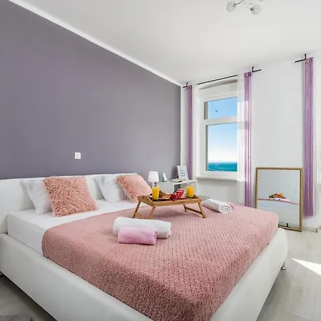 Apartment Lucia Rijeka Exterior photo