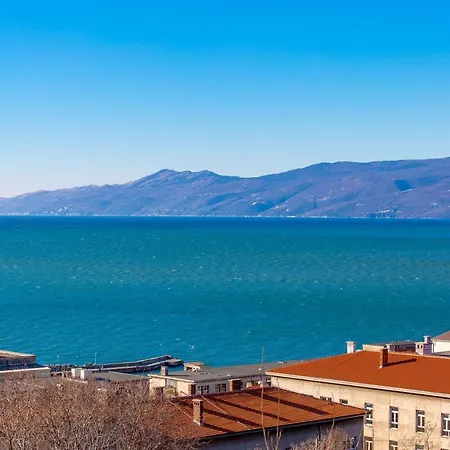 Apartment Lucia Rijeka Exterior photo