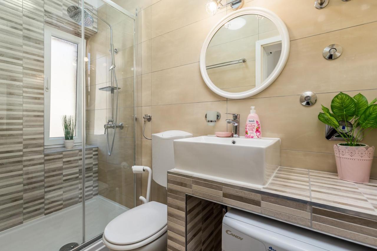 Apartament Lucia *